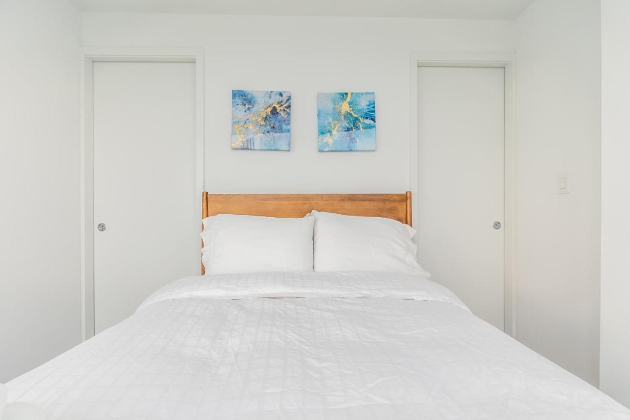 Cloud 9 In Downtown Toronto Apartment Luaran gambar