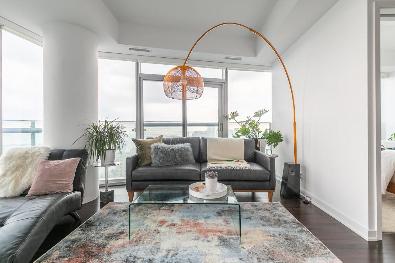 Cloud 9 In Downtown Toronto Apartment Luaran gambar