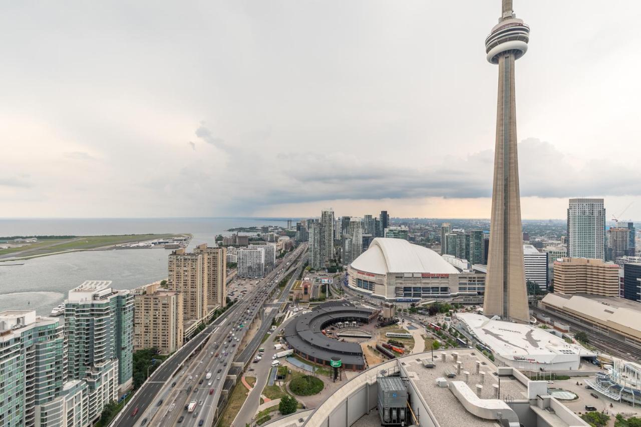 Cloud 9 In Downtown Toronto Apartment Luaran gambar