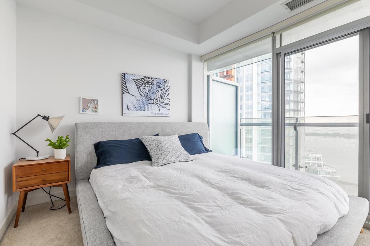 Cloud 9 In Downtown Toronto Apartment Luaran gambar